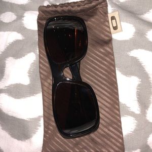 “Hijinx” Men’s Tortoise Oakley Sunglasses